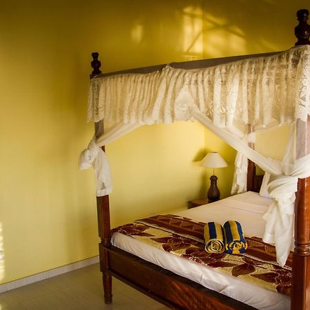 Beten Waru Bungalow&Restaurant Amed  Ruang foto
