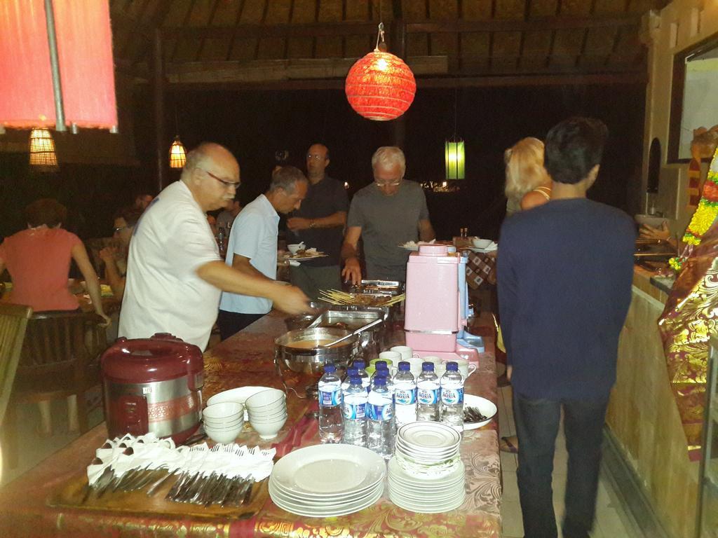 Beten Waru Bungalow&Restaurant Amed  Bagian luar foto