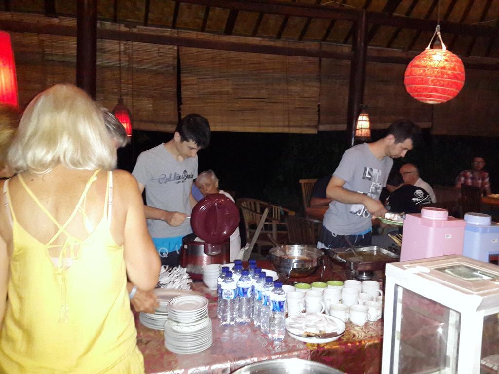 Beten Waru Bungalow&Restaurant Amed  Bagian luar foto